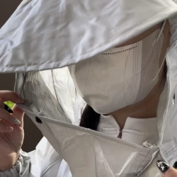 เสื้อกันฝนแฟชั่นมีฮู๊ด